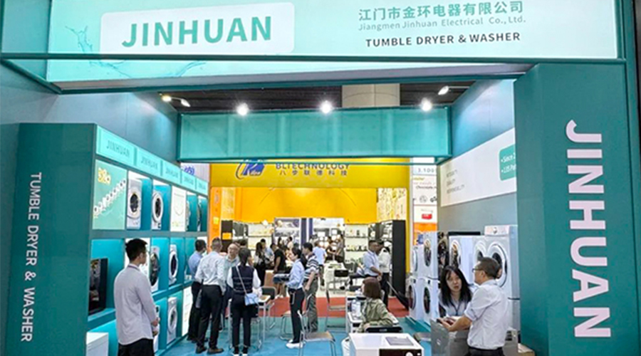 廣交會(huì)第一天！金環(huán)電器吸引世界各地客戶駐足參觀交流